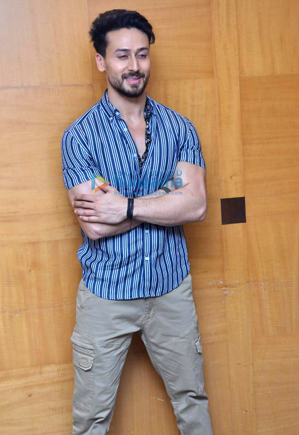 photos tiger shroff and shraddha kapoor snapped promoting their film baaghi 3 5 2