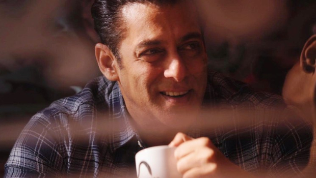 Salman Khan shares sunkissed photo while enjoying his morning coffee and flashing his infectious smile 
