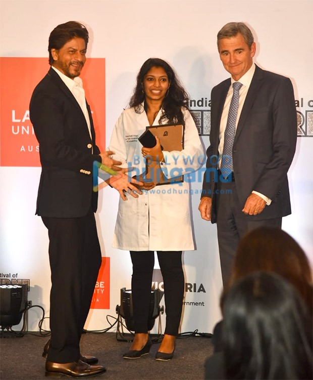 Shah Rukh Khan awards scholarship to a young female researcher from Kerala Shah Rukh Khan awards scholarship to a young female researcher from Kerala