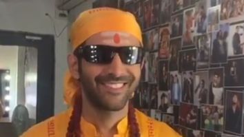 WATCH: Kartik Aaryan croons the title track ‘Hare Ram’ in godman avatar as Bhool Bhulaiyaa 2 team kickstarts Jaipur schedule