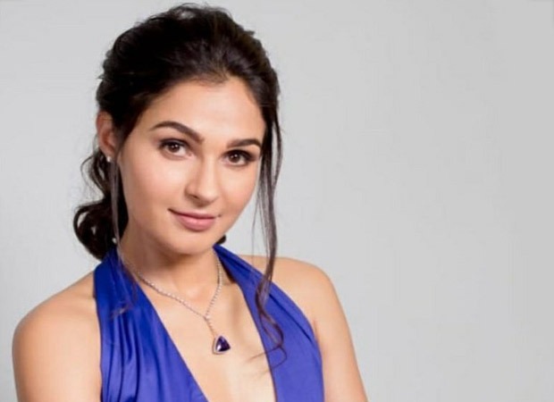 Here’s why Andrea Jeremiah regrets doing intimate scenes in Dhanush starrer Vada Chennai
