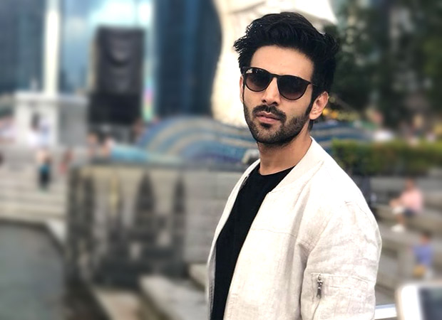 Kartik Aaryan gets into a filmy mode in this BTS video from Love Aaj Kal shoots