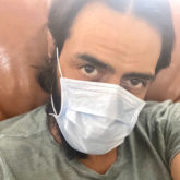 Amidst coronavirus outbreak, Arjun Rampal advises followers to wear mask and carry hand sanitizer