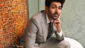 Kartik Aaryan’s quarantine area for work from home has left everyone in splits