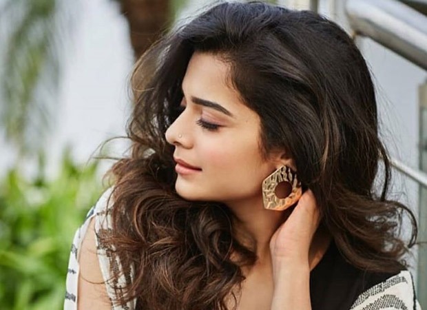 Mithila Palkar gives an insight on her fitness guide to staying indoors!