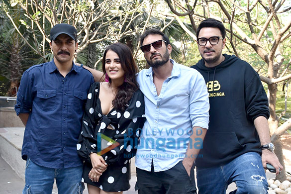 photos cast of angrezi medium snapped during promotions 3