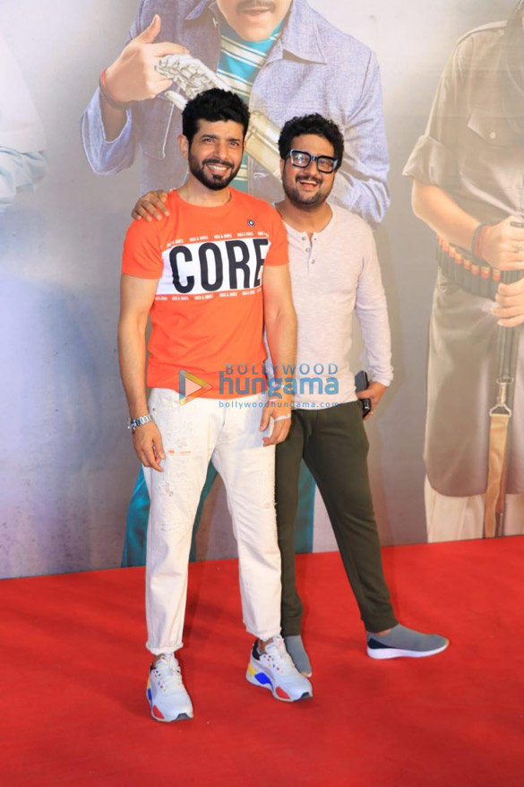 photos celebs grace the special screening of the film kaamyaab 6