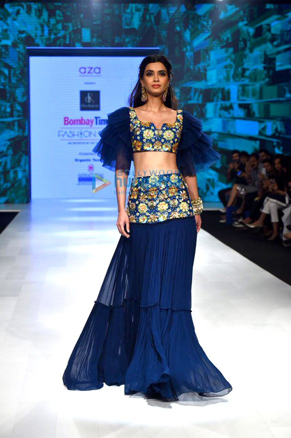 photos diana penty sayani gupta and saqib saleem turn show stoppers at bt fashion week 2020 6