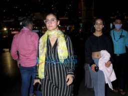 Photos: Kajol snapped with daughter Nysa Devgn at the airport