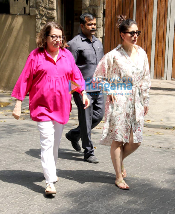 Photos: Kareena Kapoor Kapoor, Taimur Ali Khan and Babita Shivdasani spotted in Bandra