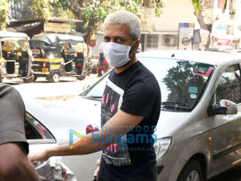 Photos: Malaika Arora, Genelia Dsouza and Riteish Deshmukh others snapped at the gym