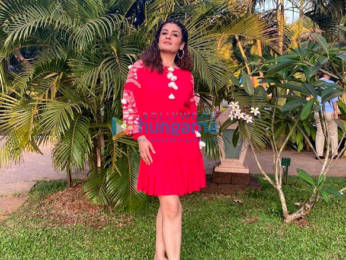 Photos: Raveena Tandon poses for pictures