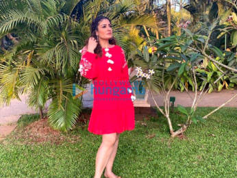 Photos: Raveena Tandon poses for pictures