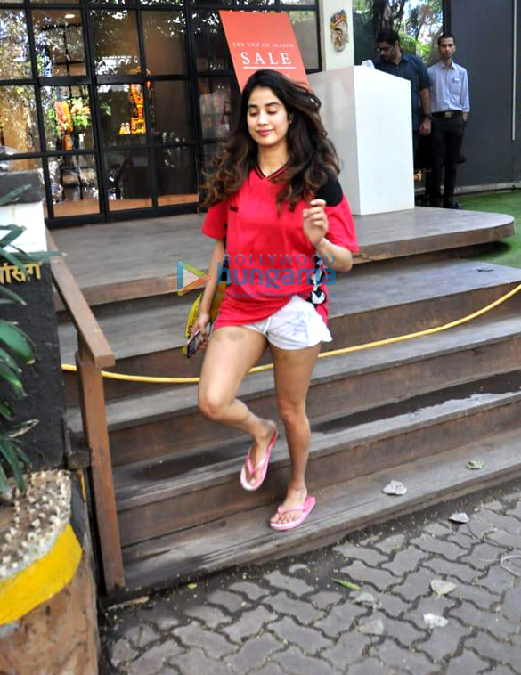 photos riteish deshmukh genelia dsouza malaika arora and others snapped at the gym 4