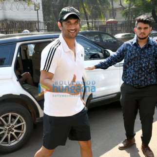 Photos: Sushant Singh Rajput and Rhea Chakraborty spotted at the gym