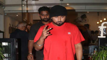 Photos: Yo Yo Honey Singh snapped at Farmers’ Cafe