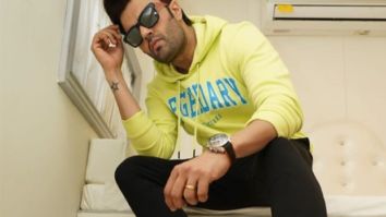 After Ayushmann Khurrana, Maniesh Paul plays the tune of Bella Ciao on piano