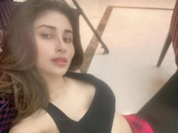 Mouni Roy goes crazy during the lockdown and her expressions are priceless!