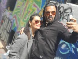VIDEO: Suniel Shetty tries to cook, but Mana Shetty is in control!