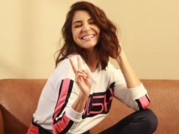 As Anushka Sharma struggles with Guess the Gibberish; Virat Kohli answers while lifting weights