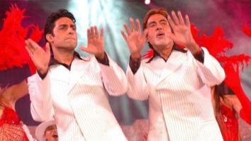 Abhishek Bachchan performs his first stage show alongside Amitabh Bachchan in this throwback photo