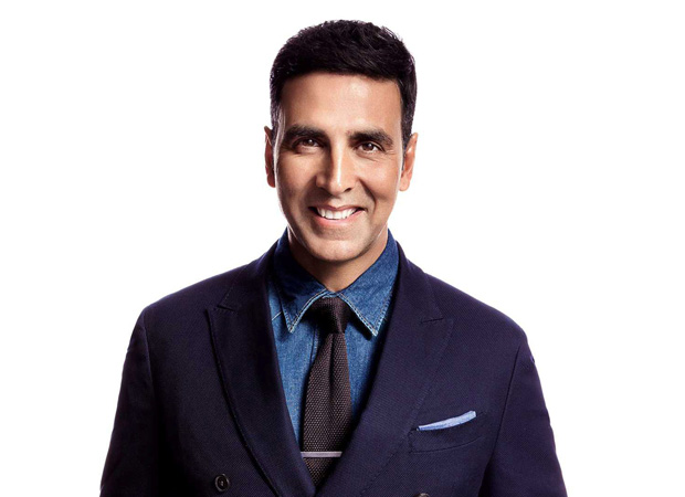 Akshay Kumar donates 500 wristbands to Nashik Police to detect coronavirus after helping Mumbai Police with 1000 bands Akshay Kumar donates 500 wristbands to Nashik Police to detect coronavirus after helping Mumbai Police with 1000 bands