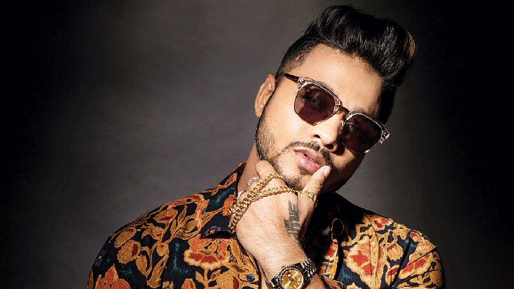 Raftaar’s REVELATIONS on Neha Dhupia Controversy & DISS-WAR with Emiway | Aamir Khan | Badshah Raftaar’s REVELATIONS on Neha Dhupia Controversy & DISS-WAR with Emiway | Aamir Khan | Badshah