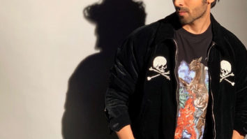 When Kartik Aaryan borrowed his hair stylist’s t-shirt before a stage performance