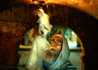 Movie Stills Of The Movie Gulabo Sitabo