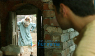 Movie Stills Of The Movie Gulabo Sitabo