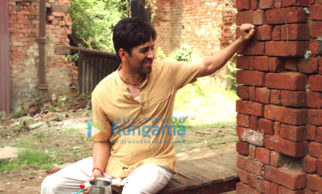 Movie Stills Of The Movie Gulabo Sitabo