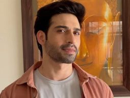 Naagin 4 star Vijayendra Kumeria busts a fake casting call on social media Naagin 4 star Vijayendra Kumeria busts a fake casting call on social media