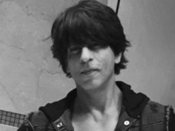 Shah Rukh Khan joins the work from home league during COVID-19, spotted shooting in Mannat’s balcony
