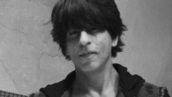 Shah Rukh Khan joins the work from home league during COVID-19, spotted shooting in Mannat’s balcony