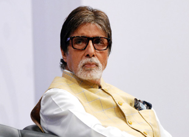 Amitabh Bachchan expresses his gratitude for healthcare workers as he gets COVID-19 treatment Amitabh Bachchan expresses his gratitude for healthcare workers as he gets COVID-19 treatment
