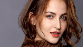 Celebrity Photo Of Elli AvrRam