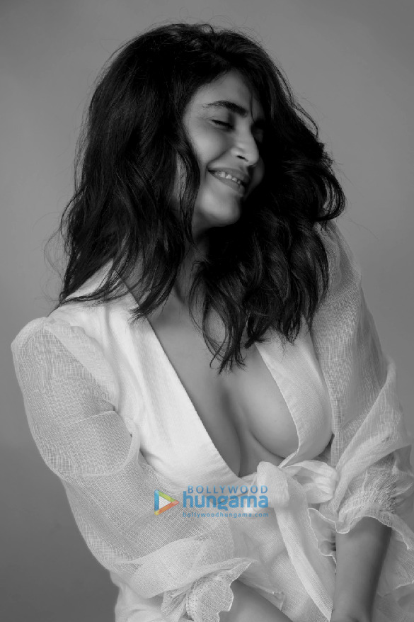 karishma tanna 3 2