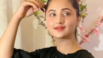Rashami Desai loses cool at those who ill-treat and abandon their pets