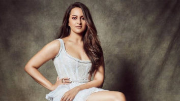 “SRK, Salman & Who’s girl in the middle?- Sonakshi’s HILARIOUS quiz | Kareena | Akshay