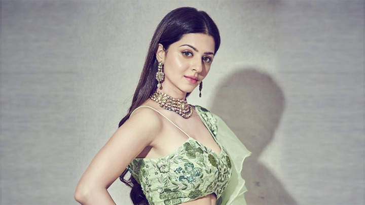 Vedhika Kumar:” Laxmmi Bomb posters look FABULOUS, they look Intriguing”| Akshay Kumar Vedhika Kumar:” Laxmmi Bomb posters look FABULOUS, they look Intriguing”| Akshay Kumar