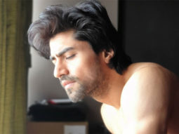 WATCH: Harshad Chopda performs handstand push-ups with perfection and we’re stupefied!