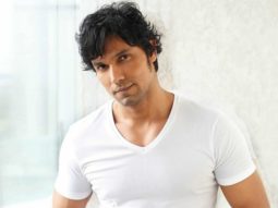 Randeep Hooda undergoes a surgery after complaining of pain