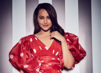 Sonakshi X Photo - Sonakshi Sinha says 'ab bas' to cyberbullying, calls for action to support  a poet getting rape threats : Bollywood News - Bollywood Hungama
