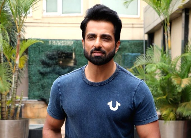 Sonu Sood provides accommodation to 20,000 migrants in Noida 