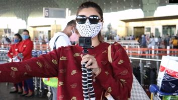 Daisy Shah spotted at the Airport