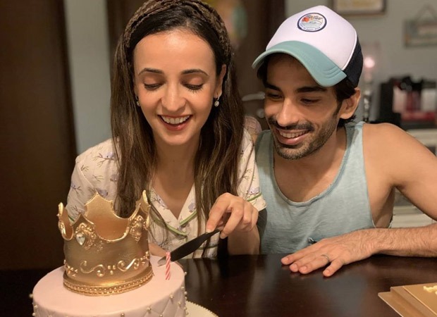 Mohit Sehgal’s birthday wish for wifey Sanaya Irani is going to give you MAJOR couple goals