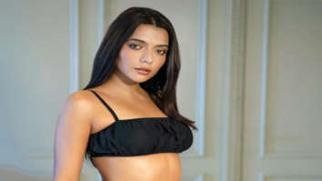 Celebrity Photos of Ruhi Singh