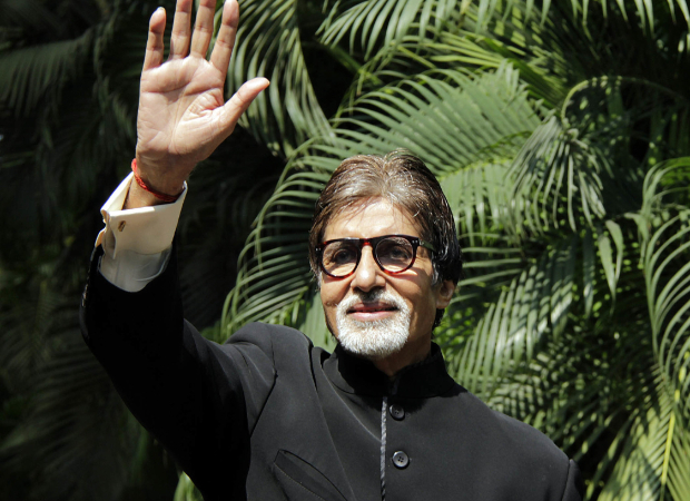 Amitabh Bachchan apologises for not greeting people waiting outside Jalsa on his birthday; reveal why he could not 