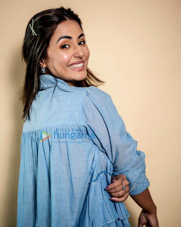 hina khan 5 6