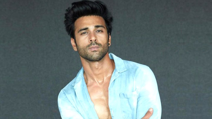 LOL- Pulkit Samrat: “Disadvantage of working with Girlfriend in a film is…”| Rapid Fire | Kriti K LOL- Pulkit Samrat: “Disadvantage of working with Girlfriend in a film is…”| Rapid Fire | Kriti K